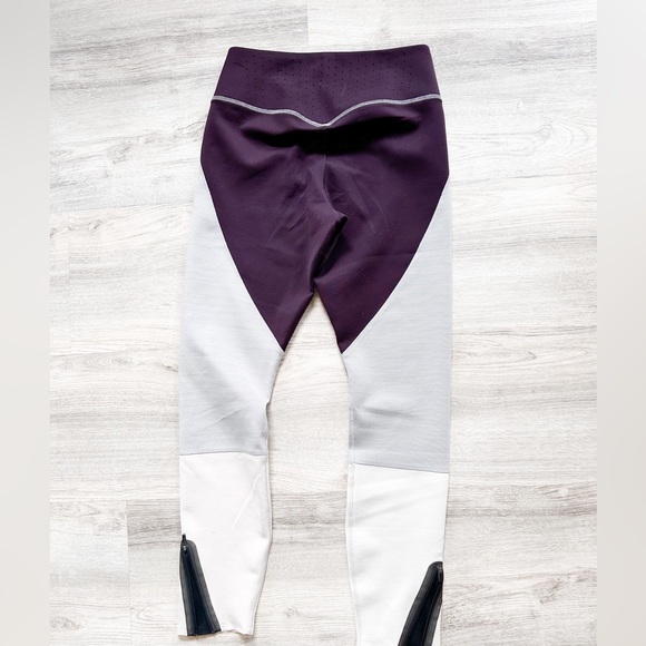 Nike leggings - Picture 1 of 3